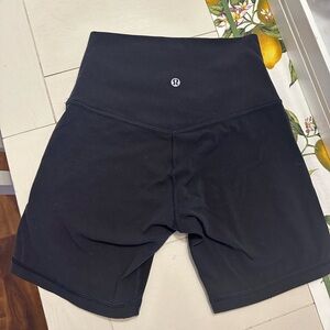 lululemon Align™ High-Rise Short 4"